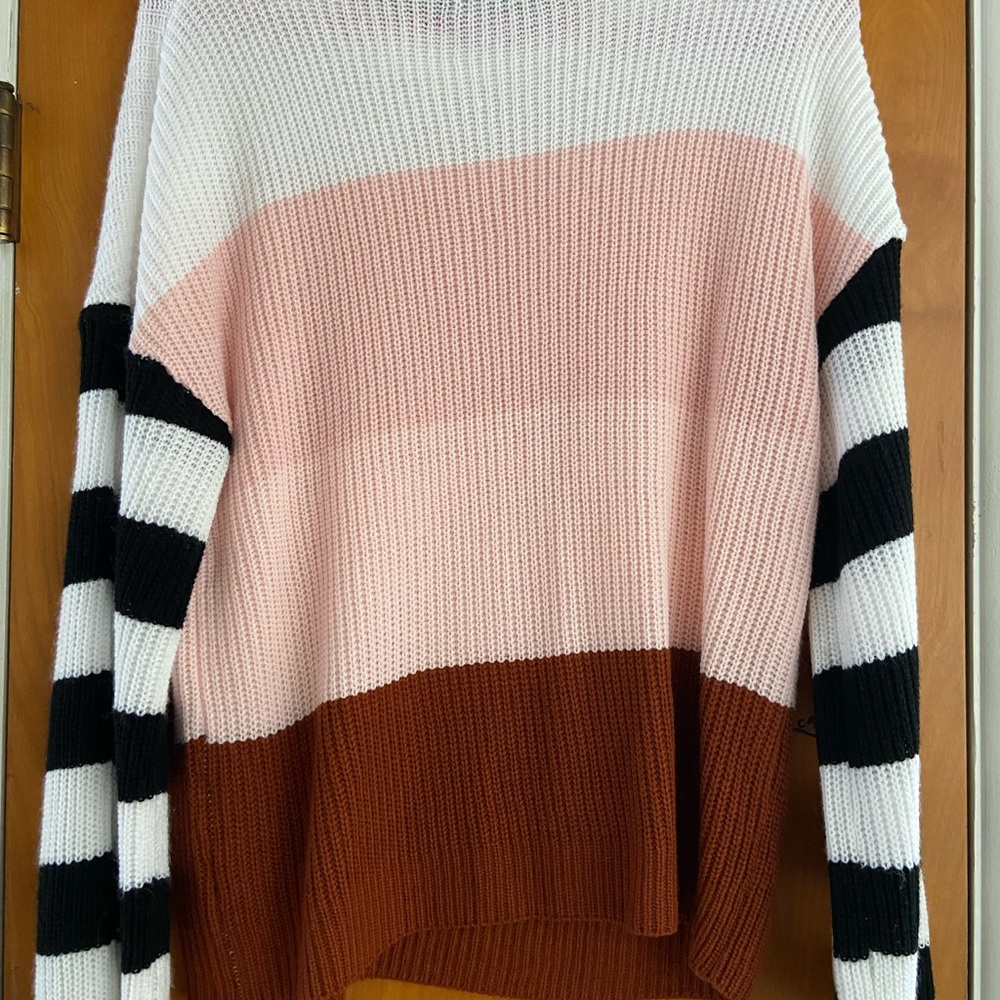 Zesica Women's Striped Color Block Sweater - Picture 2 of 3